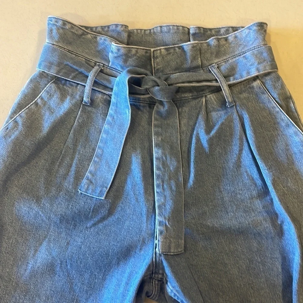 Who What Wear Woman’s Mid-rise Straight Leg Paperbag Indigo Denim Pants